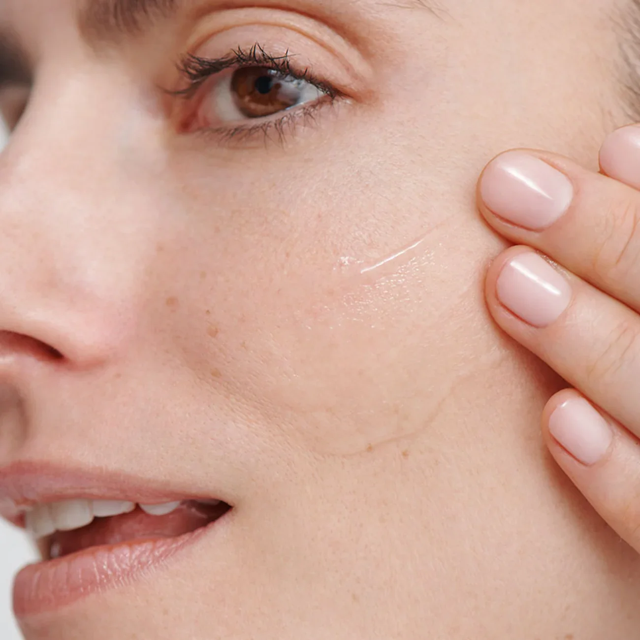Dr. Hauschka Uudistava Seerumi - Image 3