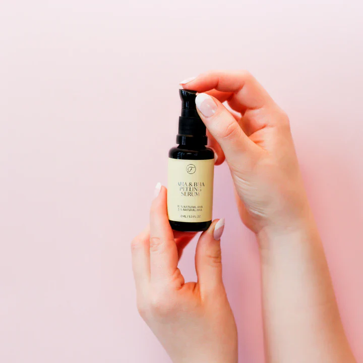 FLOW Cosmetics AHA & BHA Peeling Yöseerumi - Image 3