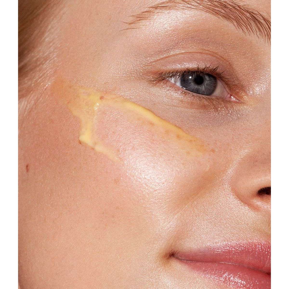 Madara Vitamin C Heleyttävä C-vitamiinikonsentraatti - Image 5