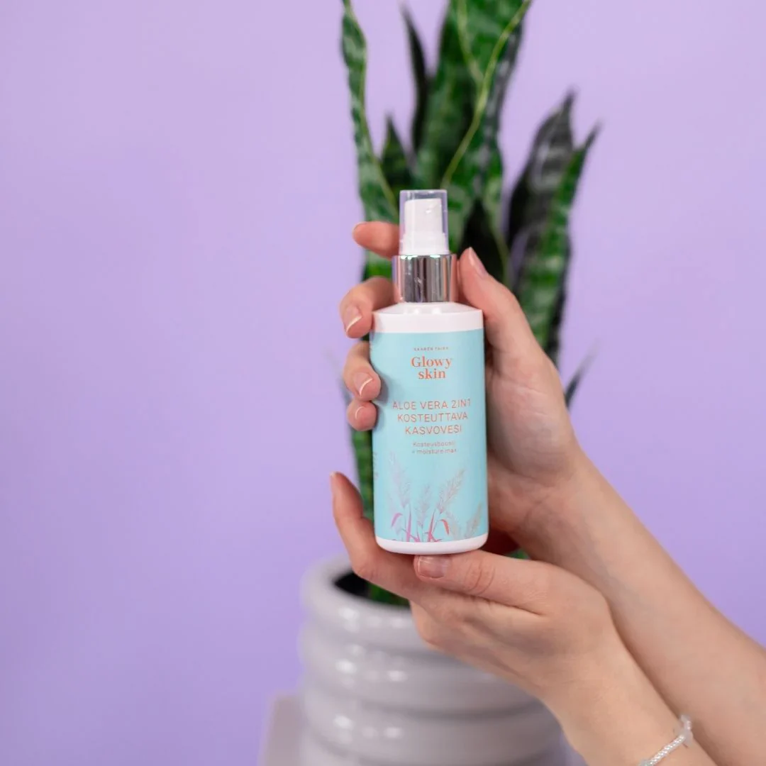 Saaren Taika Glowy Skin Aloe Vera 2 in 1 Kosteuttava Kasvovesi