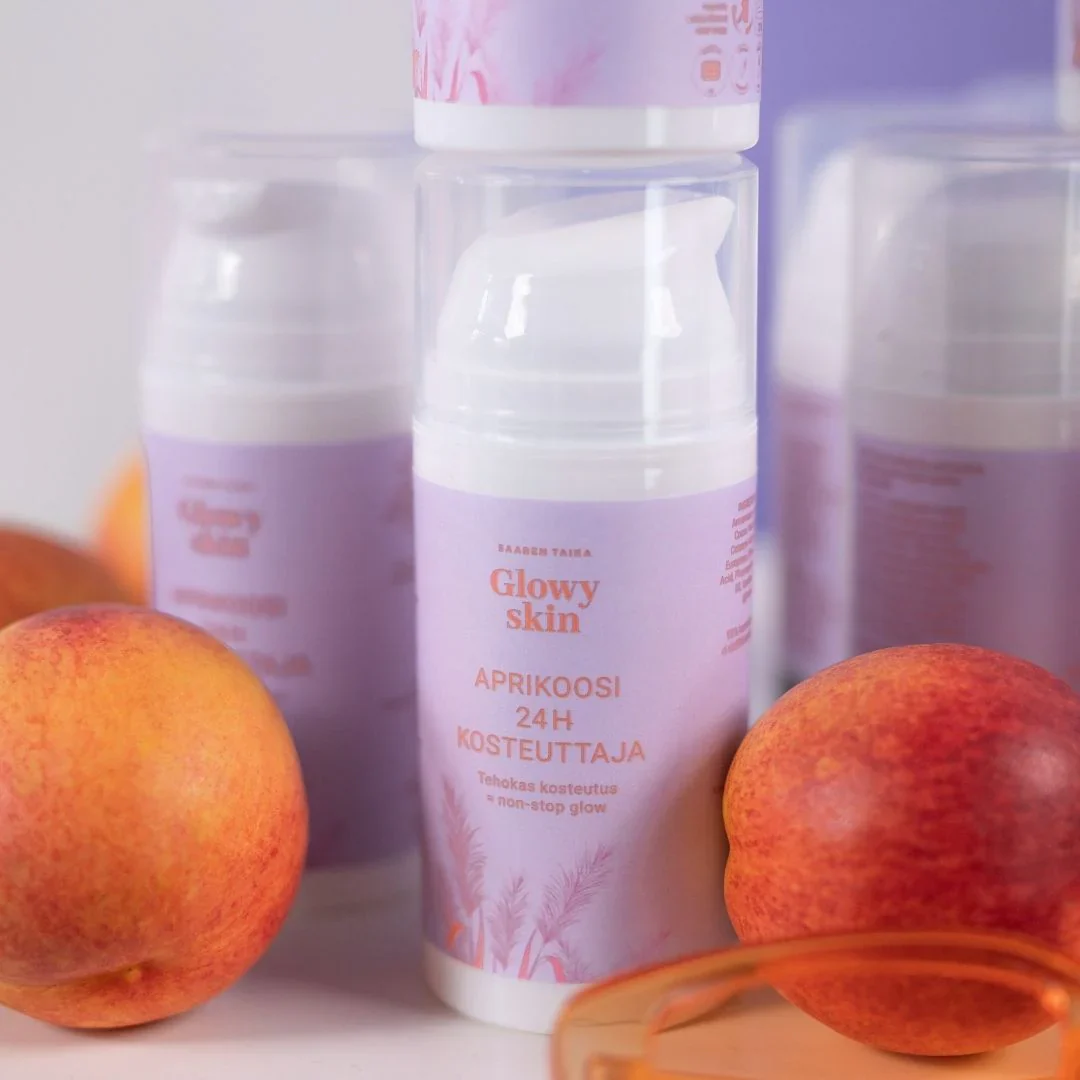 Saaren Taika Glowy Skin Aprikoosi 24h Kosteuttaja